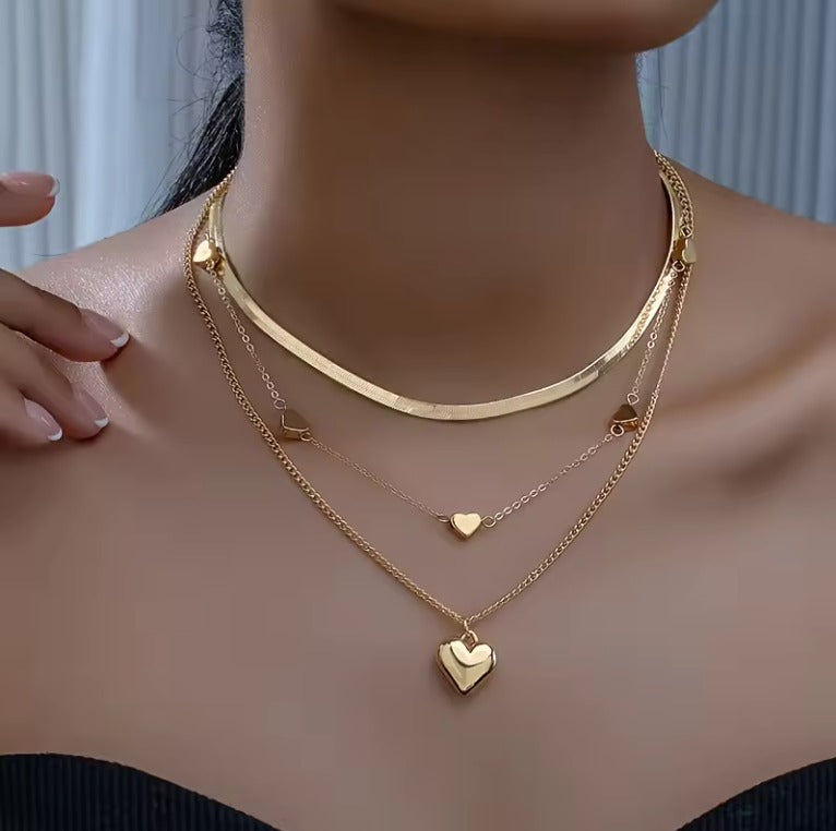 54 piezas de joyeria