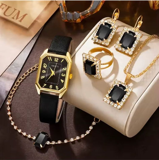Reloj, collar, aretes y anillo